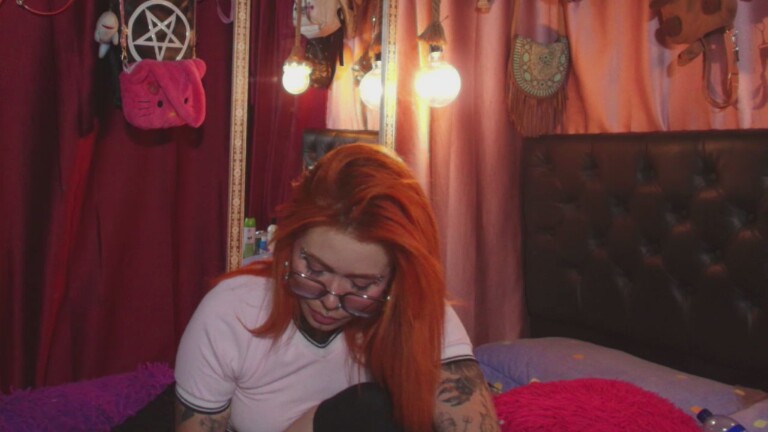 Neicaru's Streamate show and profile