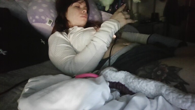 TinytittieXX's Streamate show and profile