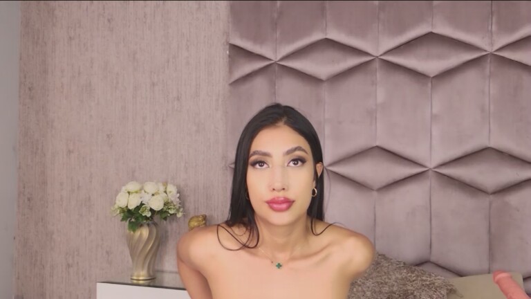 SabrinaRoss's Streamate show and profile