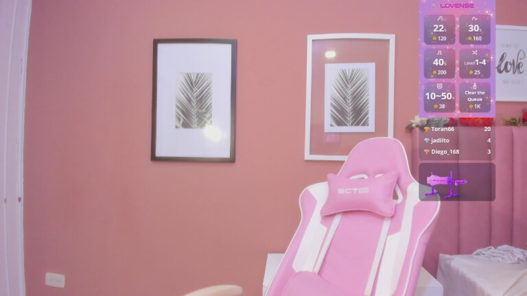 iriscuteface's Streamate show and profile