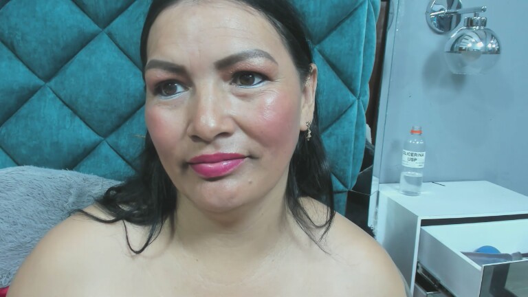 PENELOPELEWIS40's Streamate show and profile