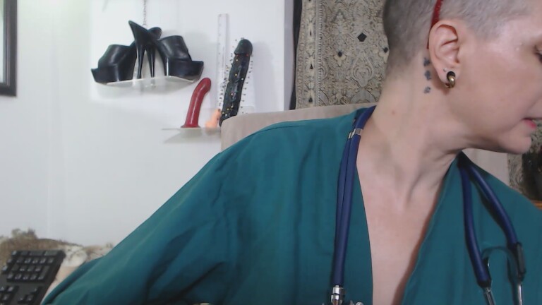 TheeLadyKatrina's Streamate show and profile