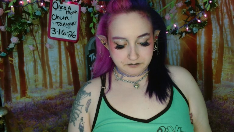 ItsMagicalMae's Streamate show and profile