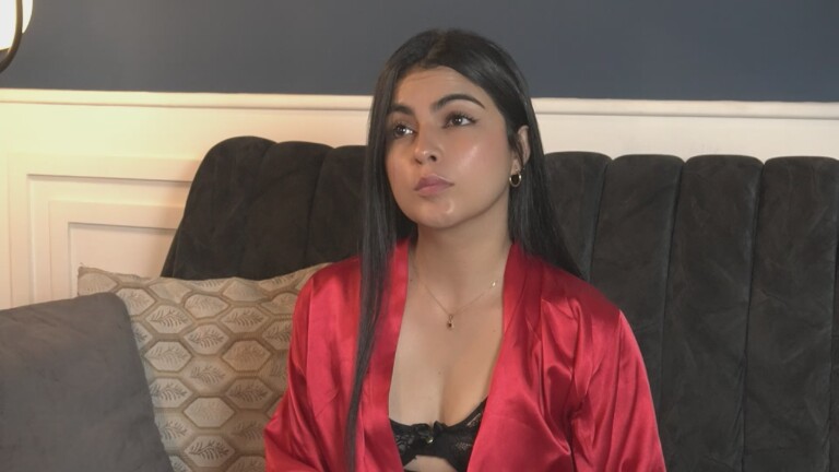 GabyReid's Streamate show and profile