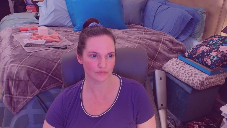 Nina's Streamate show and profile