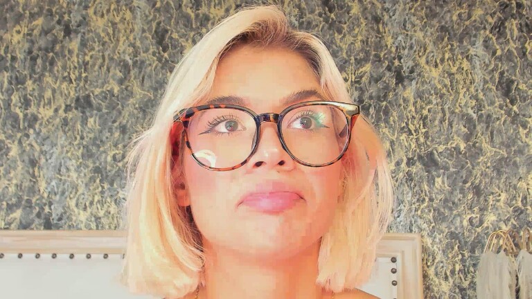 EviilAngel's Streamate show and profile