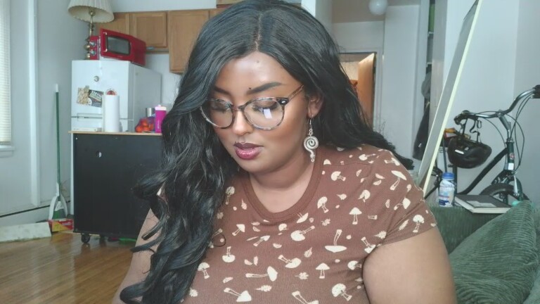 SiminFox18's Streamate show and profile