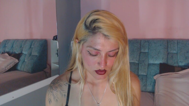 Camila_Cox's Streamate show and profile