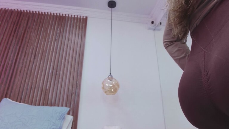 MaraMoore's Streamate show and profile