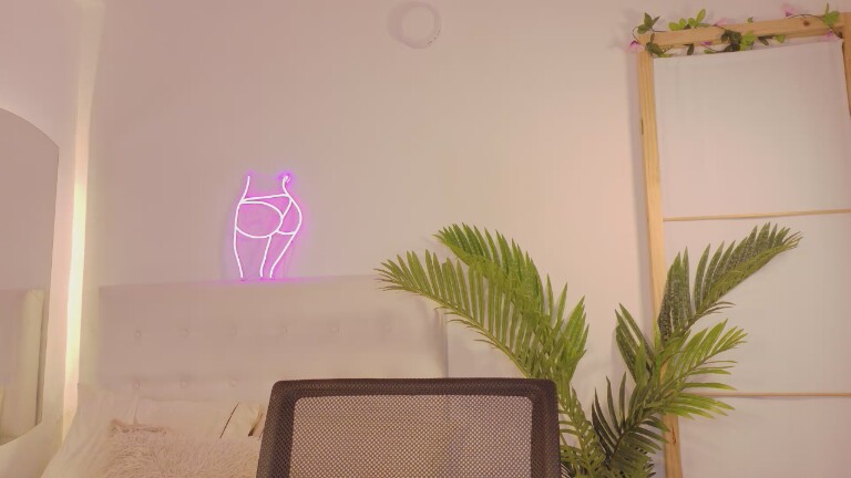 AmeAlcaraz's Streamate show and profile