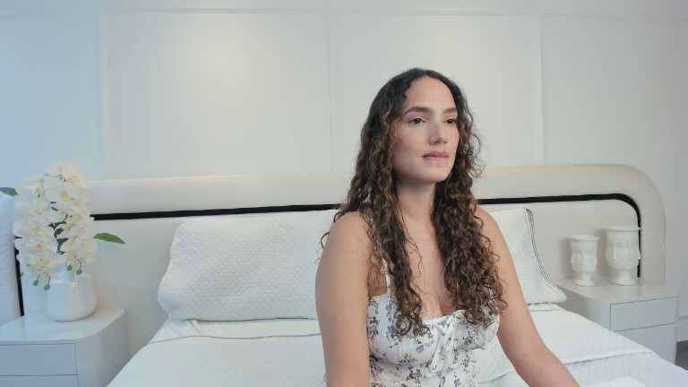 DulceRosie's Streamate show and profile