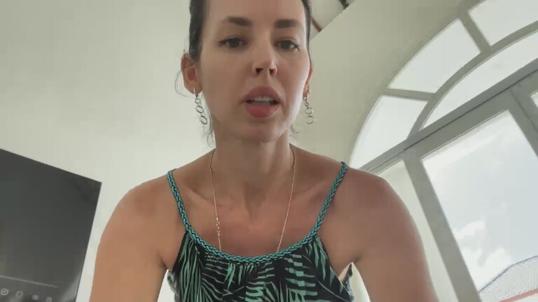 GoddessLaVitaBella's Streamate show and profile