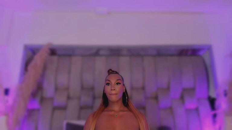 ChaynnaCooper's Streamate show and profile