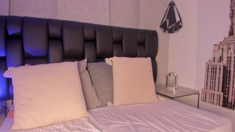 Angell_Blue's Streamate show and profile