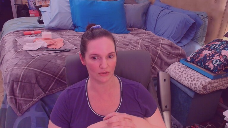 Nina's Streamate show and profile