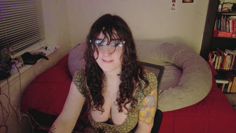 AdaraStray's Streamate show and profile