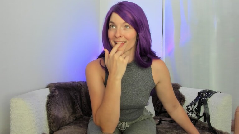 ShimmerBae's Streamate show and profile