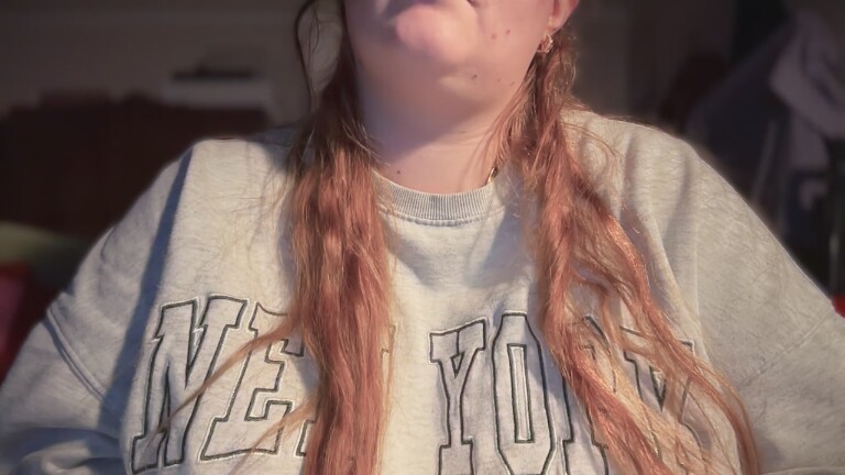 JennyRed's Streamate show and profile