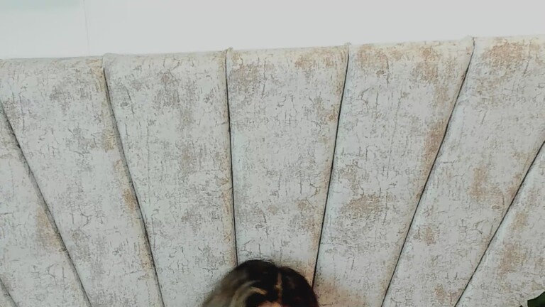 IamAbbi's Streamate show and profile