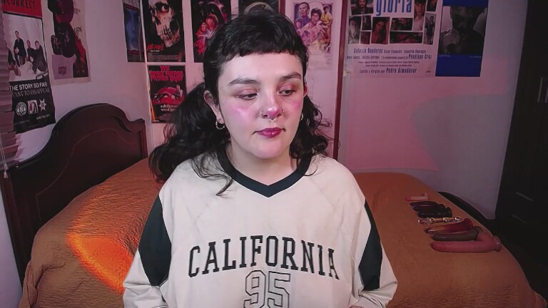 SofiaCoolle's Streamate show and profile