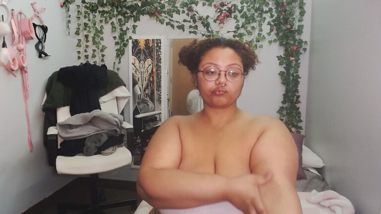 HolleyNicholes's Streamate show and profile