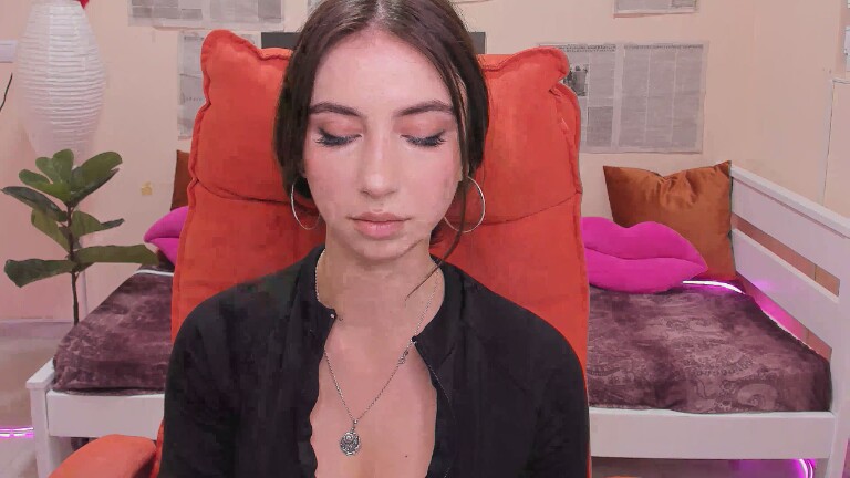 SarahTray's Streamate show and profile