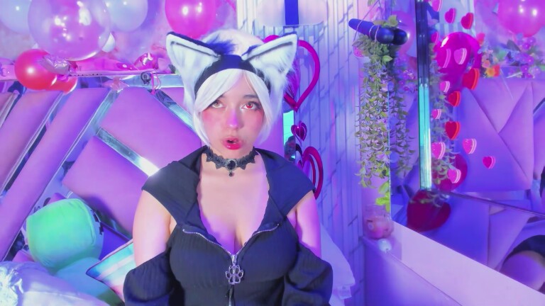 AkaneHikari's Streamate show and profile