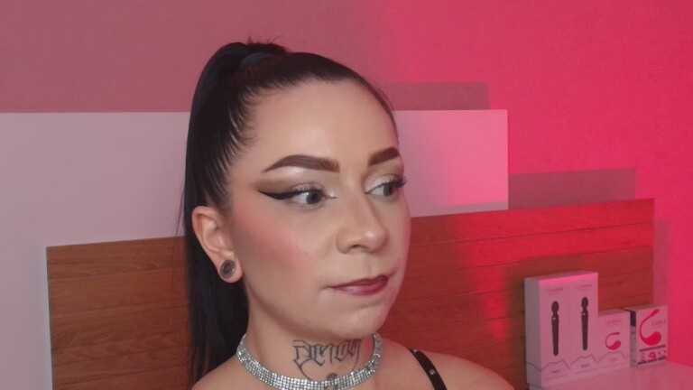 BrunaFoster's Streamate show and profile