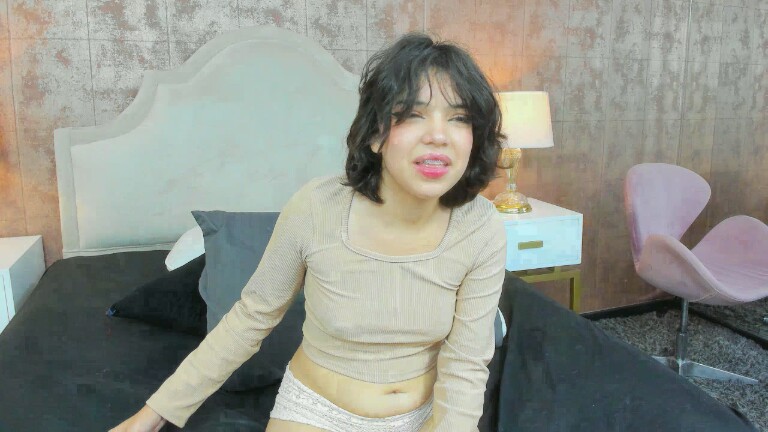 NikoYon's Streamate show and profile