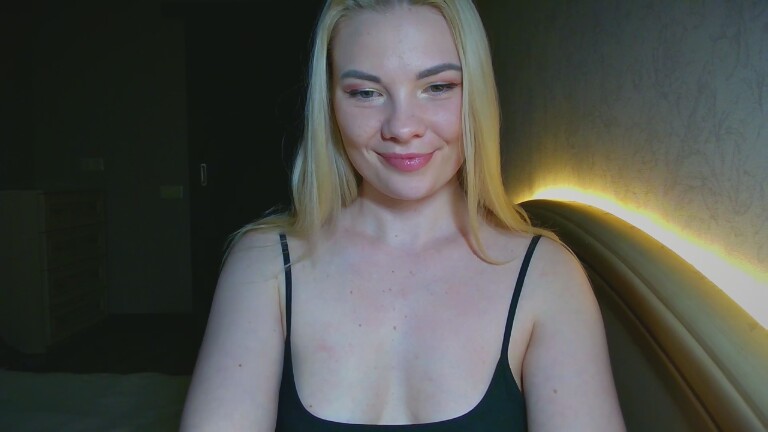 Tina_Candy's Streamate show and profile