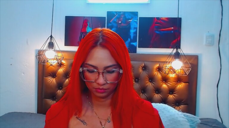 AngelicaRed021's Streamate show and profile