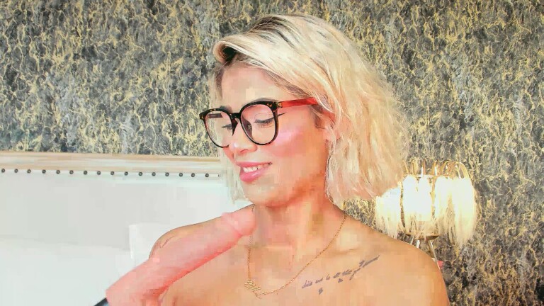 EviilAngel's Streamate show and profile