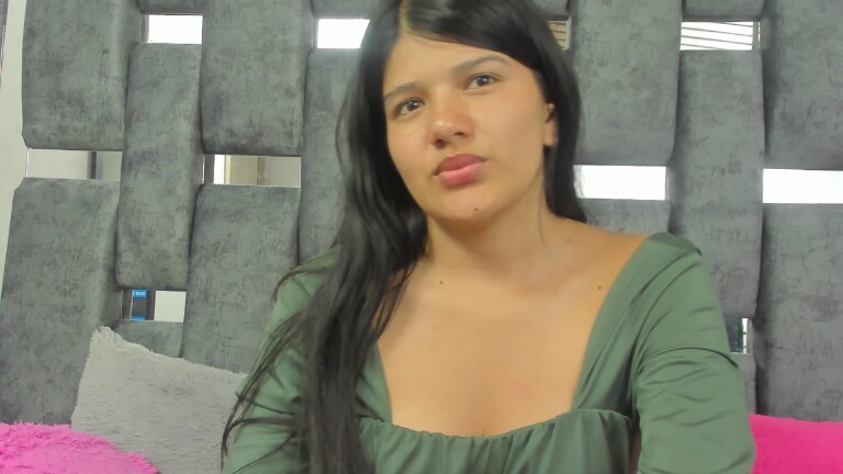 ANGELADIAZz's Streamate show and profile