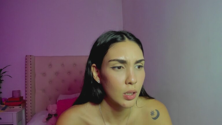 SoyLili's Streamate show and profile