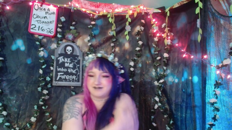 ItsMagicalMae's Streamate show and profile