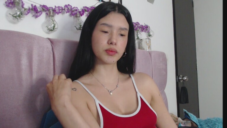 ZakuraSlave's Streamate show and profile