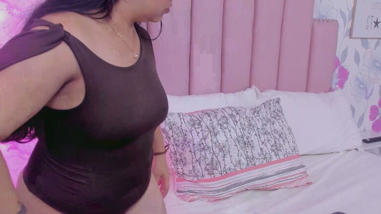 SophieRain's Streamate show and profile