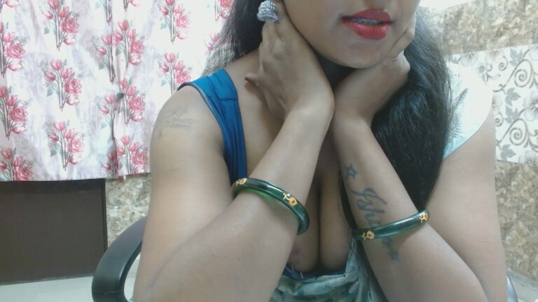 Cherry_Neetu's Streamate show and profile