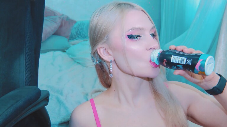 DenLina's Streamate show and profile