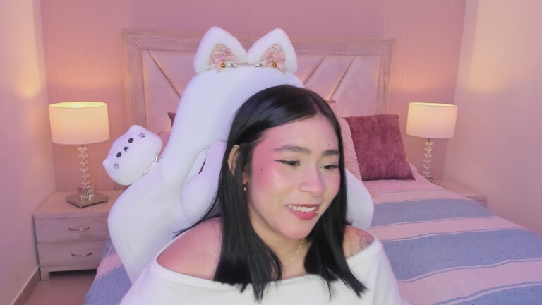 SophiaColinns's Streamate show and profile