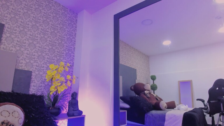 DulceCloe's Streamate show and profile