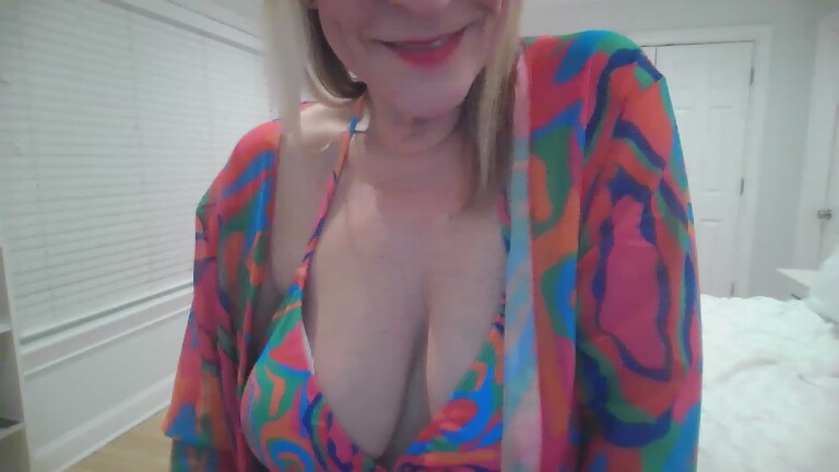 Carrie139's Streamate show and profile