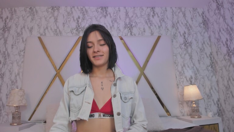 Hanna_Hunter's Streamate show and profile