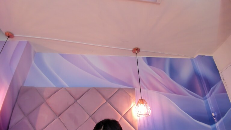 ViolletaRosse's Streamate show and profile