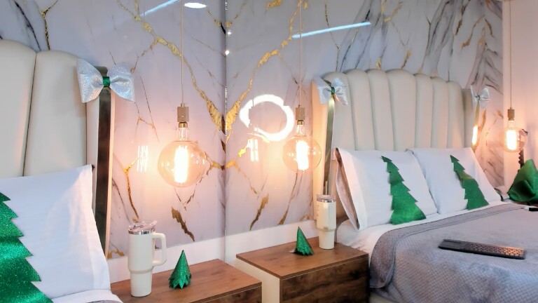 HannahLane's Streamate show and profile