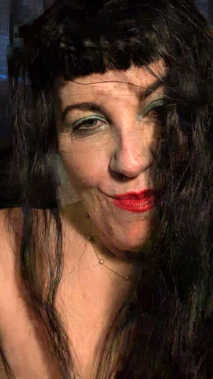 Claudine's Streamate show and profile